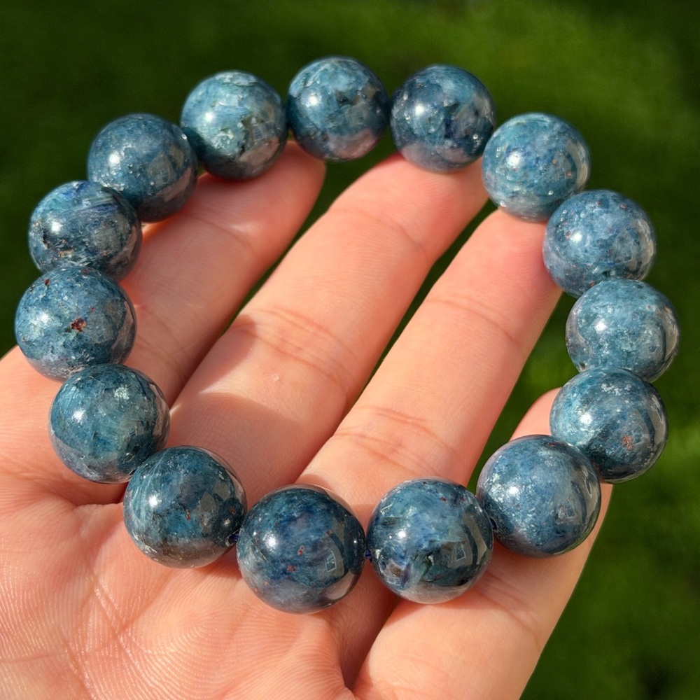 14mm stretchable blue apatite bracelet 0953 - Picture 5 of 9